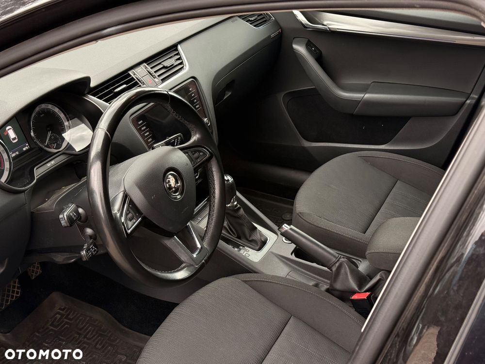 Skoda Octavia 2.0 TDI 4x4 DSG Style - 14