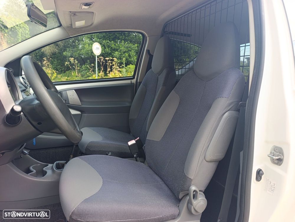 Peugeot 107 1.4 HDi Trendy - 24