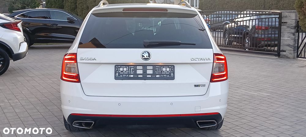 Skoda Octavia 2.0 TDI RS - 7