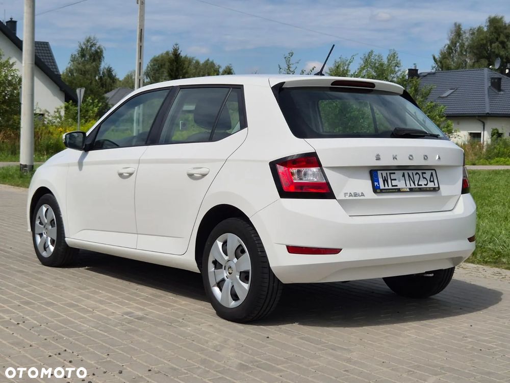 Skoda Fabia 1.0 Ambition - 14