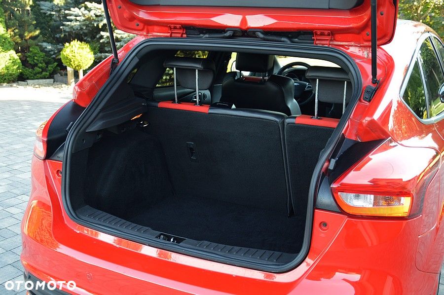 Ford Focus 2.0 EcoBoost ST mit Leder-Sport-Paket - 20