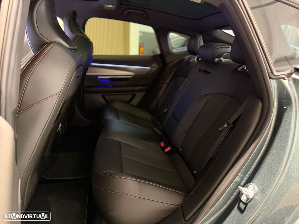 Xpeng P7i AWD Wing Edition - 37