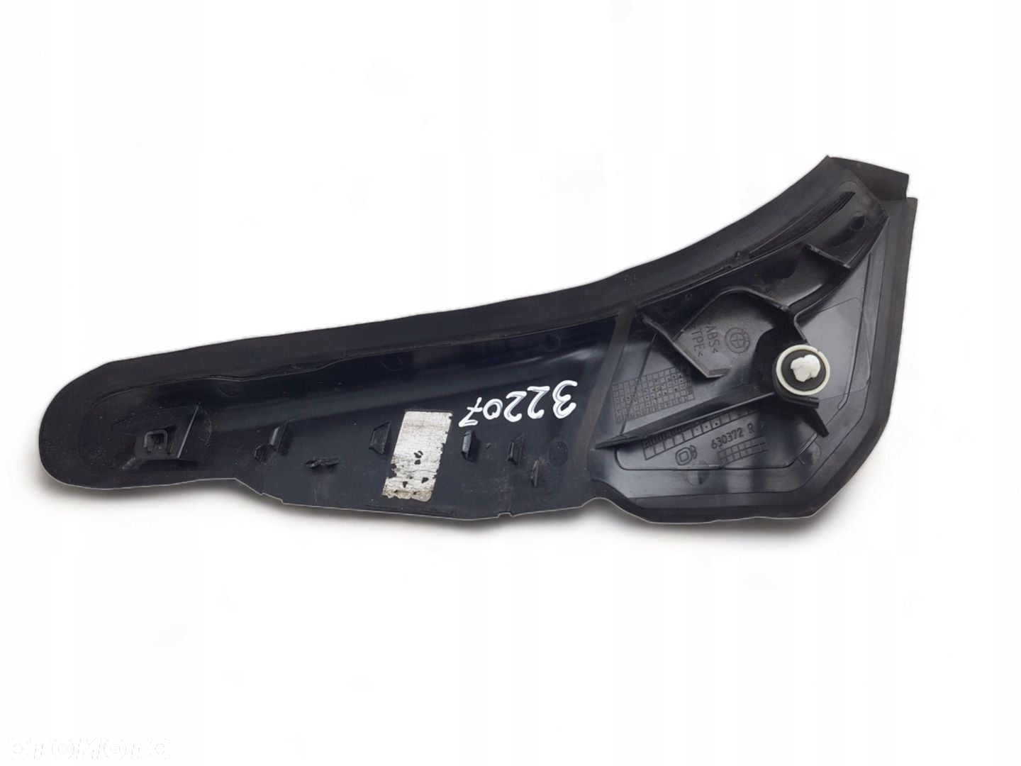 Osłona Klapy Bagażnika BMW M5 G30 F90 630372 - 2