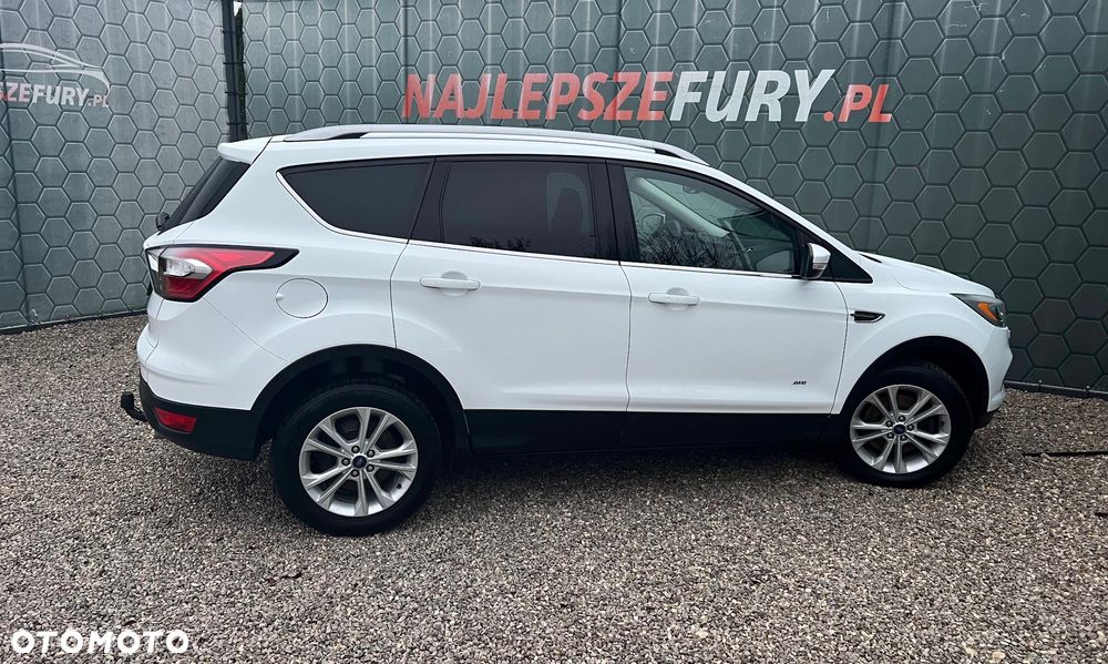 Ford Kuga 2.0 TDCi 4x4 Titanium - 14