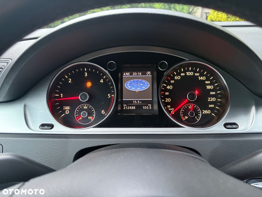 Volkswagen Passat 2.0 TDI Comfortline Optimum - 11
