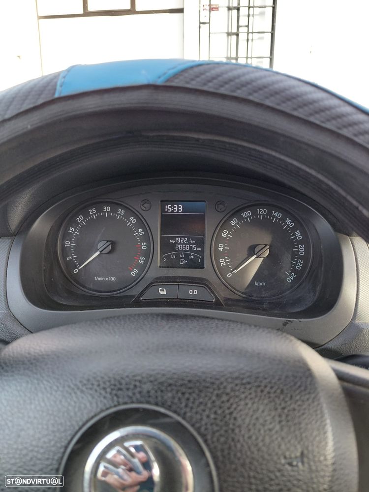 Skoda Rapid Spaceback - 8