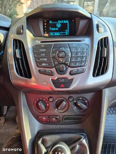 Ford Transit Connect - 12