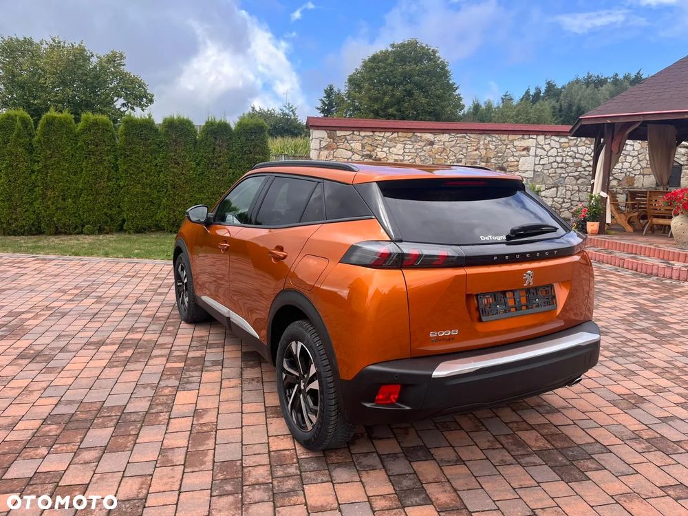 Peugeot 2008 - 10