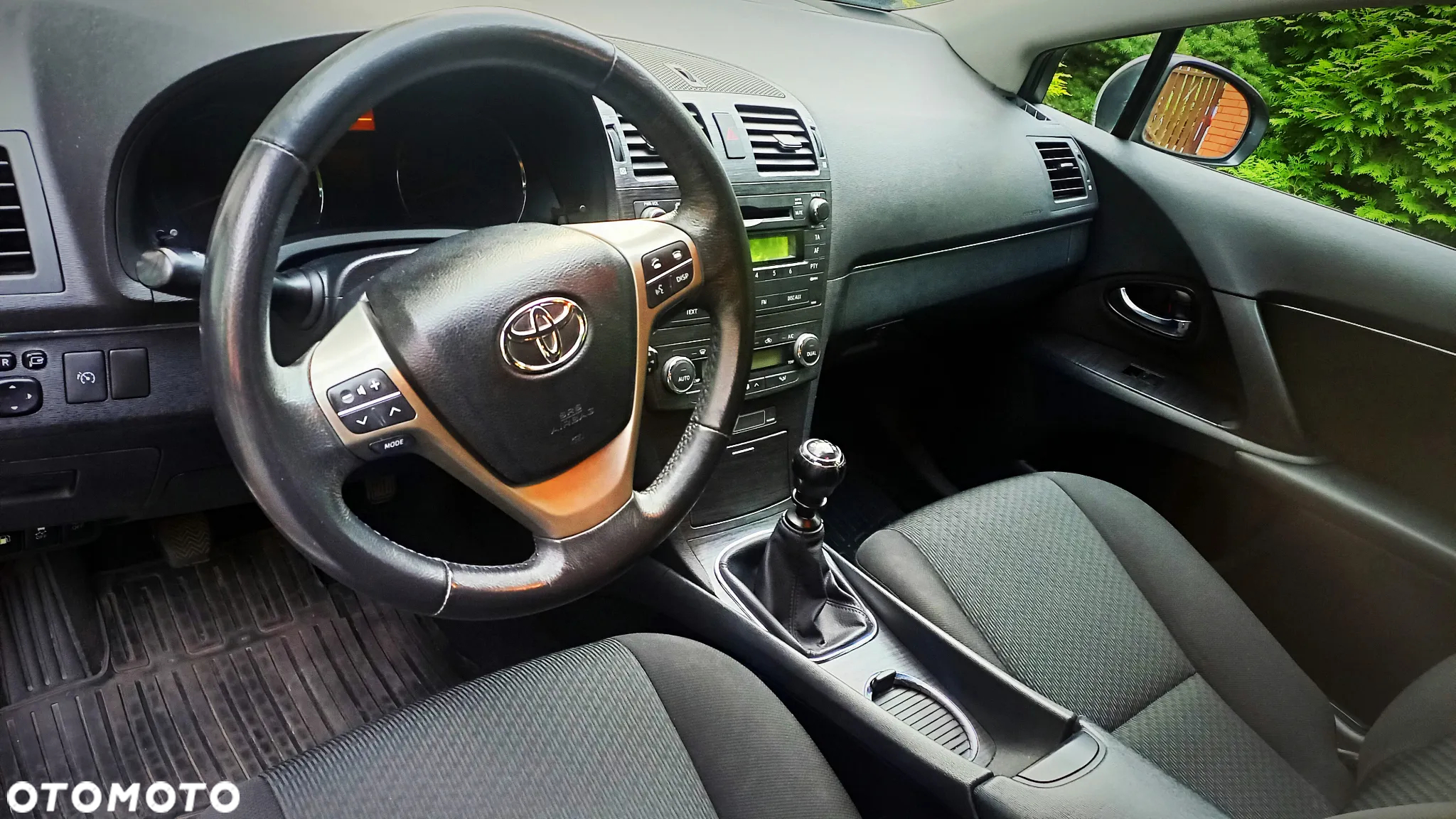 Toyota Avensis 2.0 D-4D Sol plus - 10