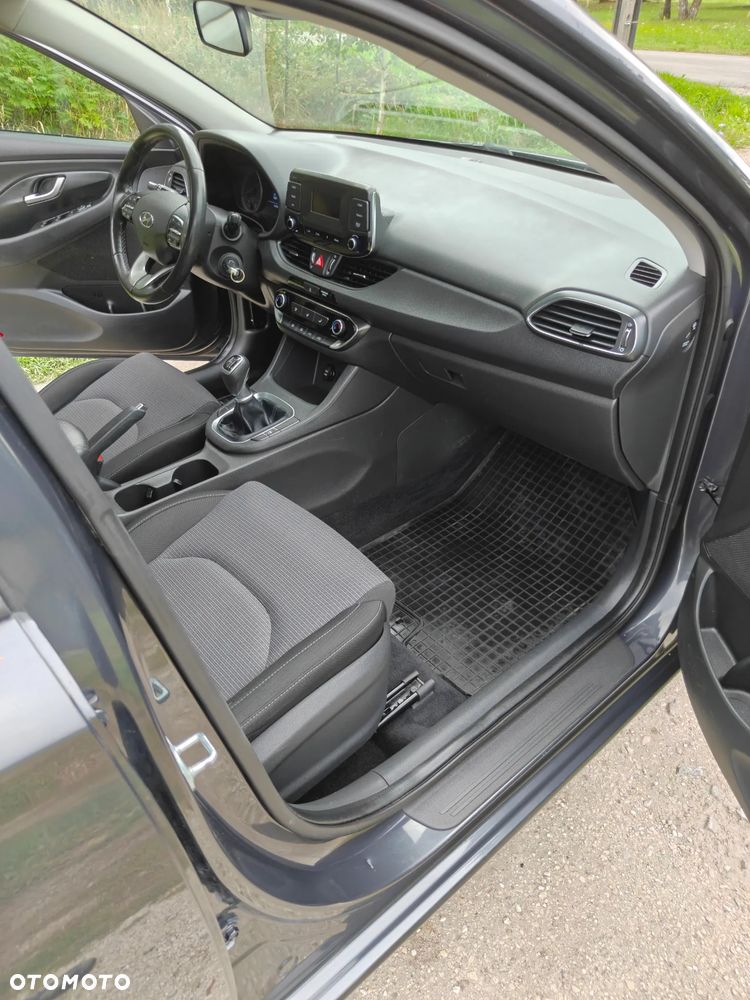 Hyundai i30 1.5 DPI Modern - 15