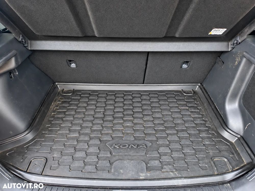 Hyundai KONA BEV 204 CP 64.8 kWh Luxury - 8