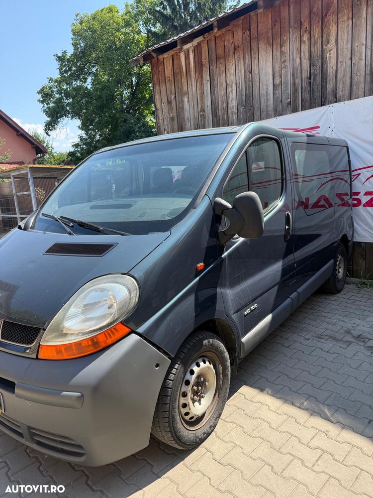 Renault Trafic - 11