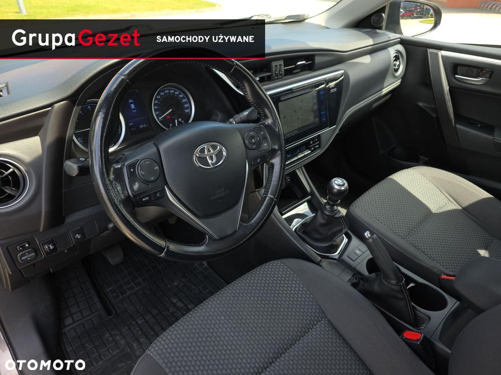Toyota Corolla - 9