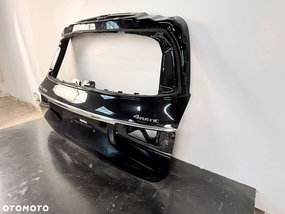 Klapa bagażnika Tył Mercedes-Benz GLS X167 A167 W167 A1677405300 - 3