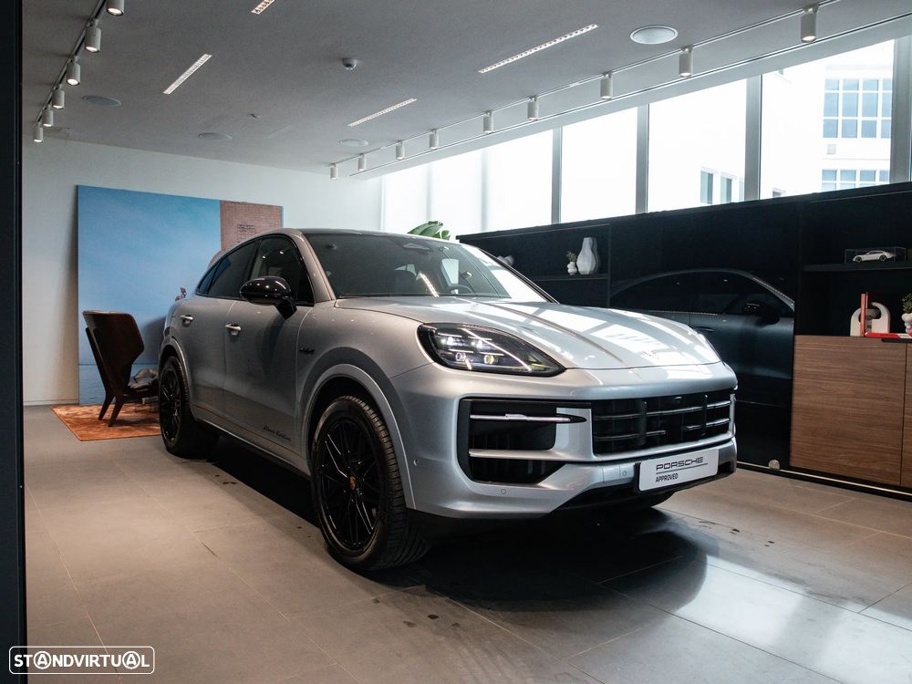 Porsche Cayenne Coupé E-Hybrid Black Edition - 3