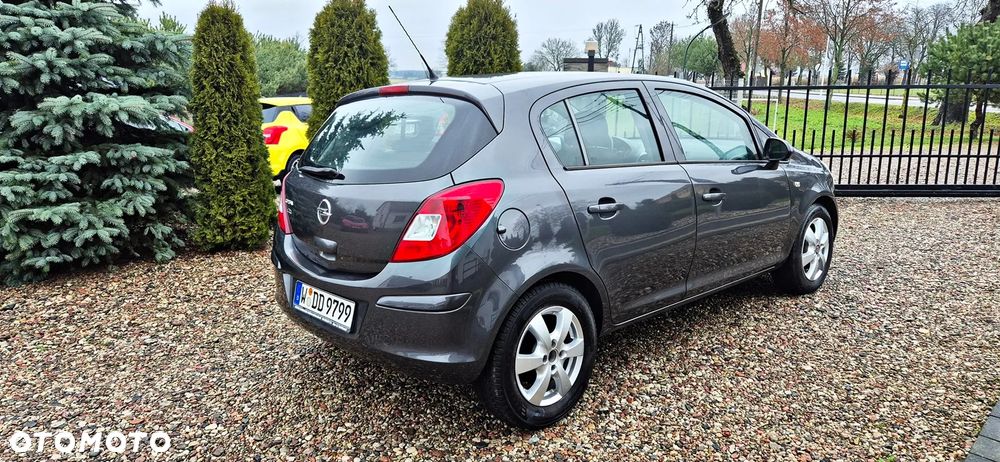 Opel Corsa 1.4 16V Edition - 14