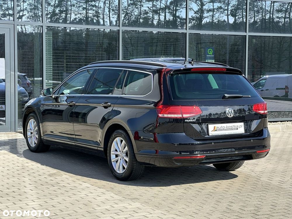 Volkswagen Passat Variant 2.0 TDI SCR Comfortline - 9