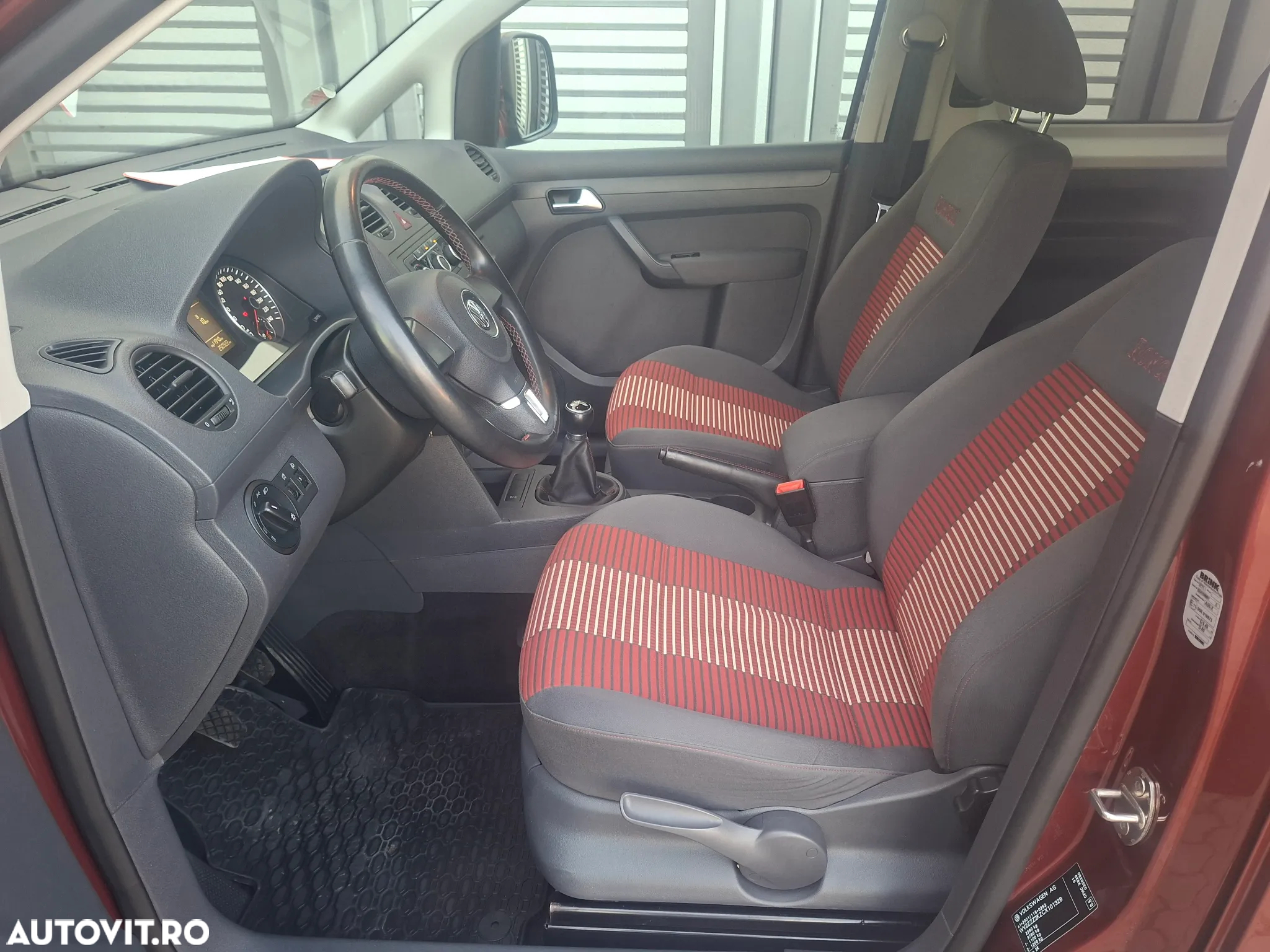 Volkswagen Caddy 2.0 TDI (5-Si.) Roncalli Edition - 3