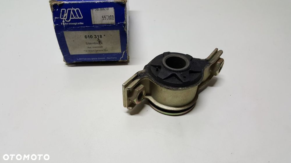 SILENTBLOK Tuleja  WAHACZA FIAT Brava,Bravo,Coupe,Marea , Tempra ,Tipo, Alfa Romeso 145,146,155,GTV,Spider ,Lancia Dedra ,Delta II   610318,60603027 - 1