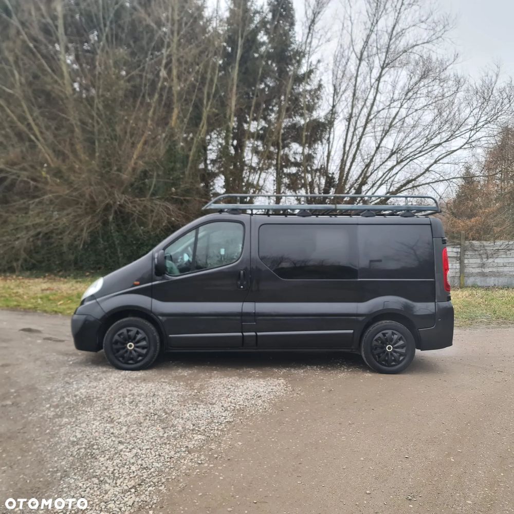 Opel VIVARO 6-OSOBOWY - 5