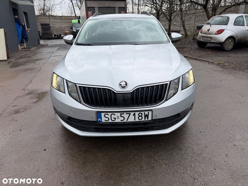 Skoda Octavia 1.6 TDI SCR Ambition - 23