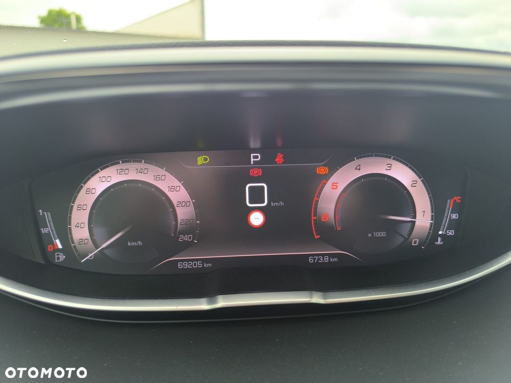 Peugeot 3008 1.5 BlueHDi GT S&S EAT8 - 12