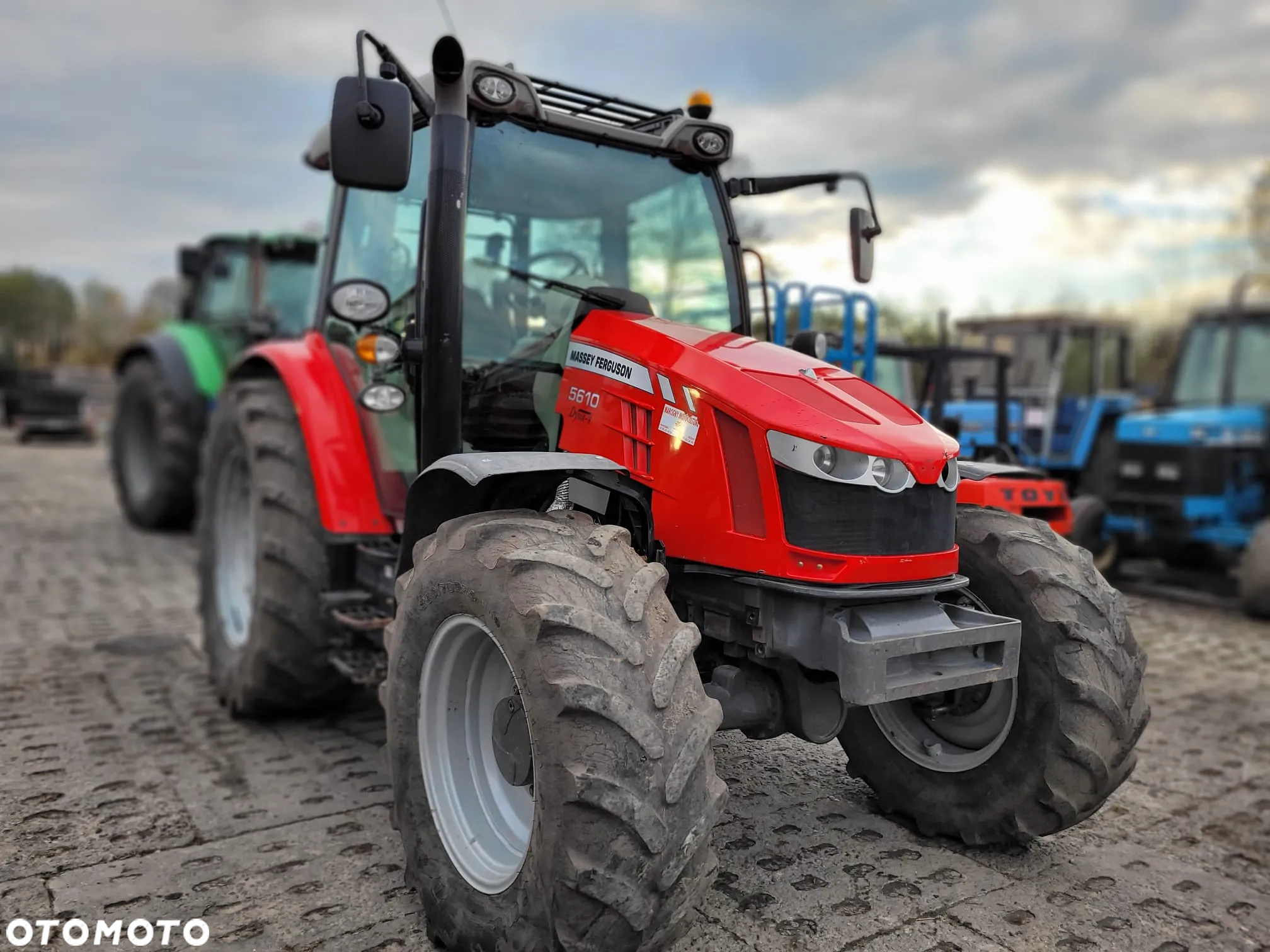 Massey Ferguson 5610 - 2