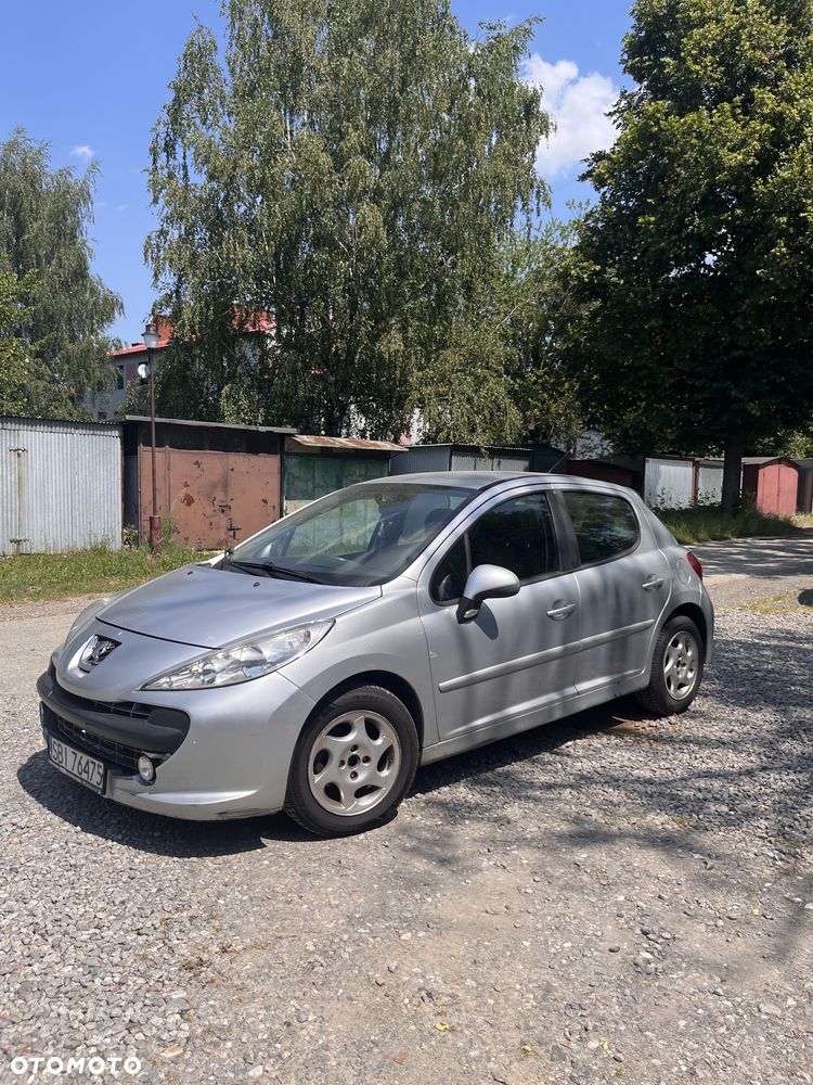 Peugeot 207 - 2