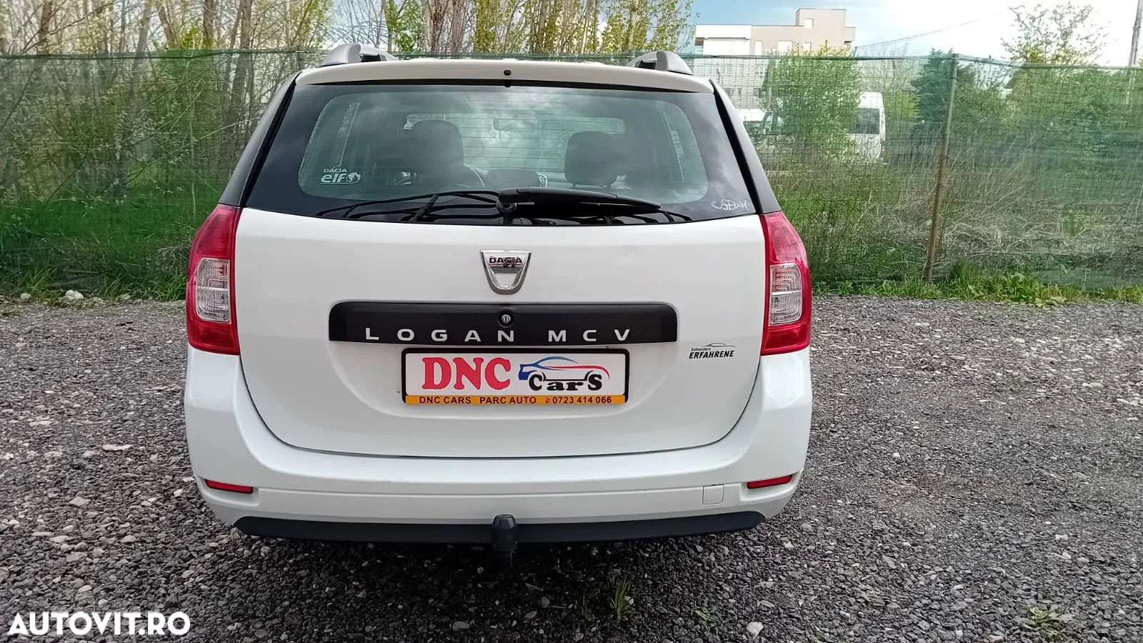 Dacia Logan MCV 1.2 16V 75 Laureate - 12
