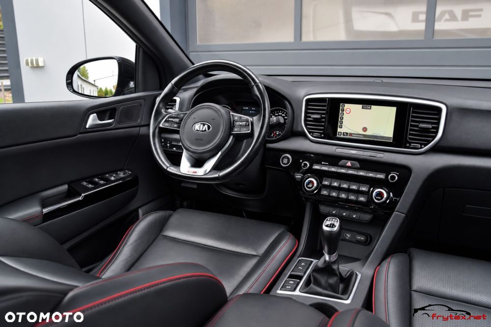 Kia Sportage - 25