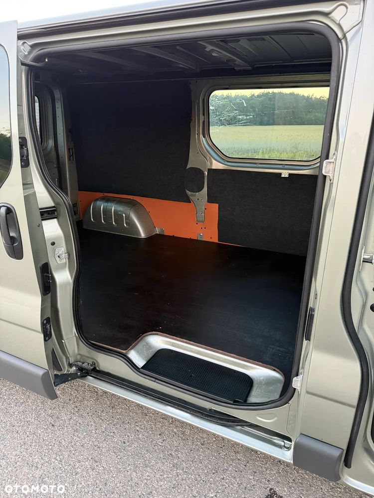 Opel VIVARO*L2H1*klima*2.5 150KM*blaszak*dużo zdjec*ładne auto - 17