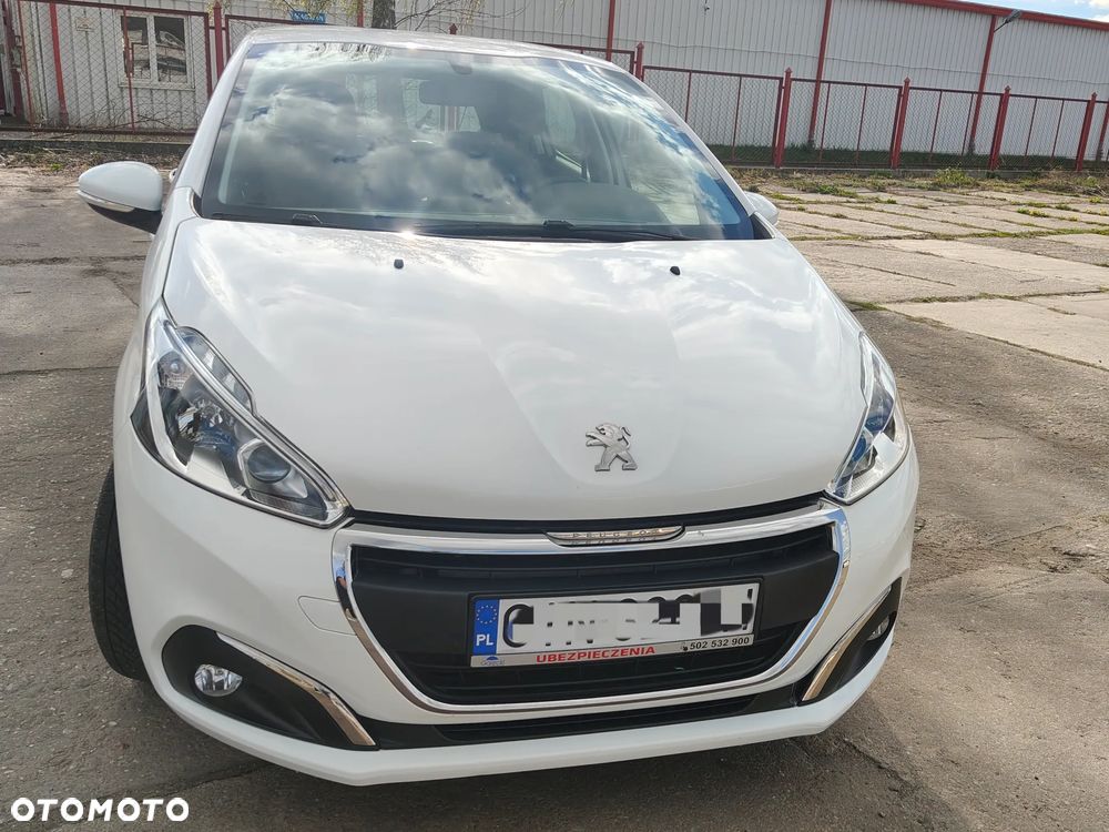 Peugeot 208 - 2