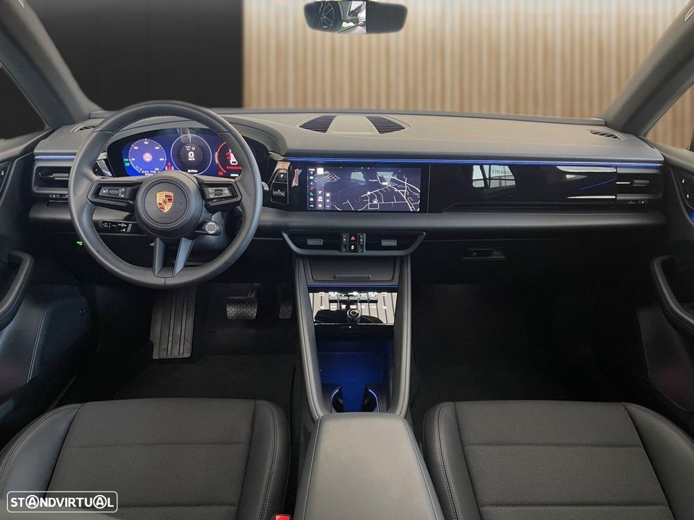 Porsche Macan Standard - 2