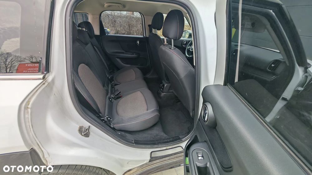 MINI Countryman Cooper Shadow Edition - 7