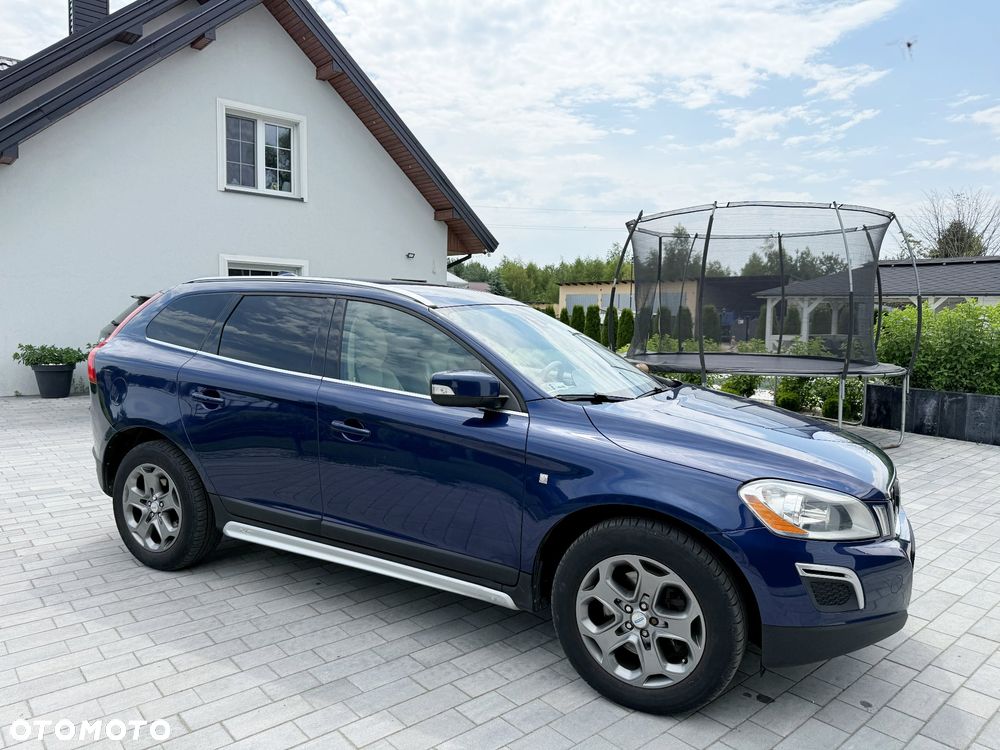 Volvo XC 60 D4 AWD Geartronic Ocean Race - 3