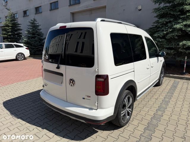 Volkswagen Caddy 2.0 TDI Alltrack DSG - 4