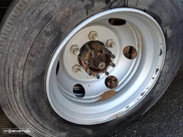 Jante 2 Fuso (Mitsubishi) Canter - 1