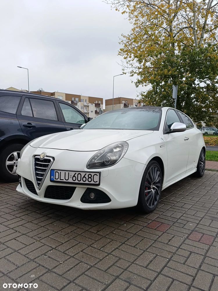 Alfa Romeo Giulietta 1750 TBi Quadrifoglio Verde - 16