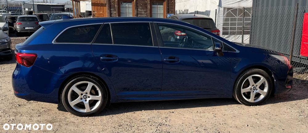 Toyota Avensis Touring Sports 2.0 D-4D Edition S+ - 4