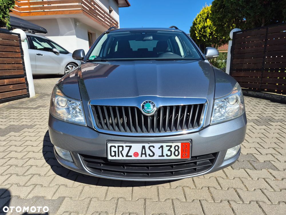 Skoda Octavia Combi 2.0 TDI Elegance - 4