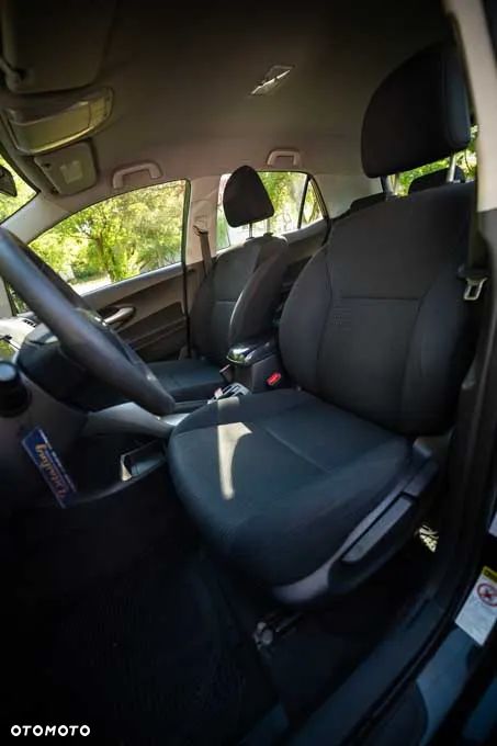 Toyota Auris 1.8 HSD Luna - 12