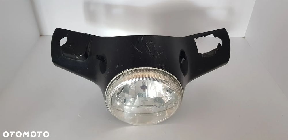 Piaggio Vespa GTS 125 Reflektor Przód Przedni Osłona - 3