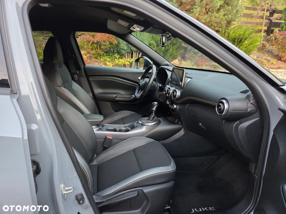 Nissan Juke 1.0 DIG-T Kiiro - 19