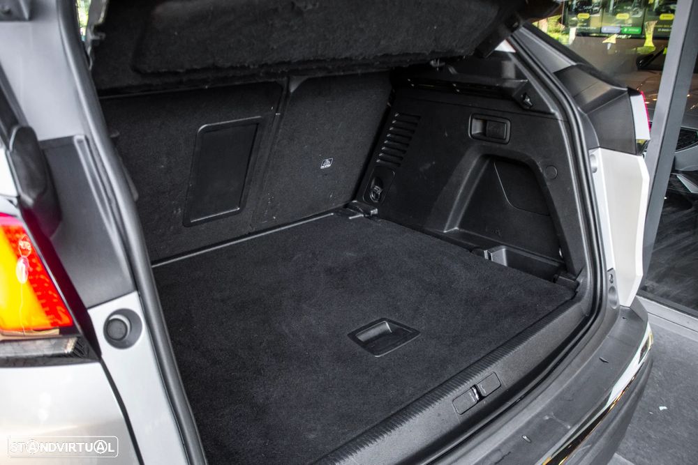 Peugeot 3008 1.5 BlueHDi Allure EAT8 - 27