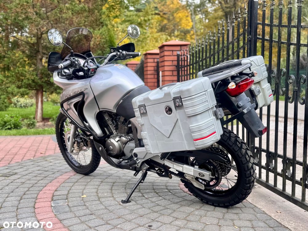 Honda XL - 8