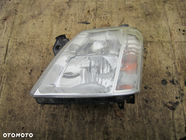 Lampa przód przednia lewa Opel Meriva A Anglik