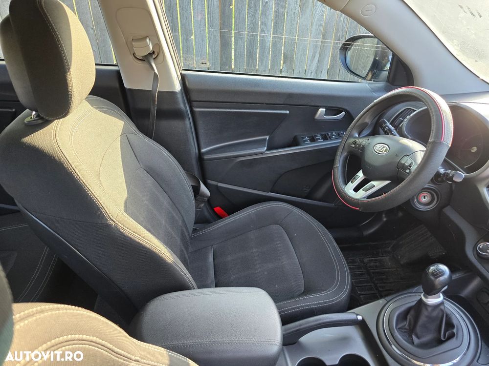 KIA Sportage 2011 — imagine 14
