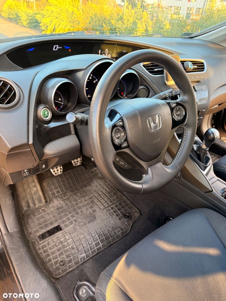 Honda Civic 1.8 Sport - 22