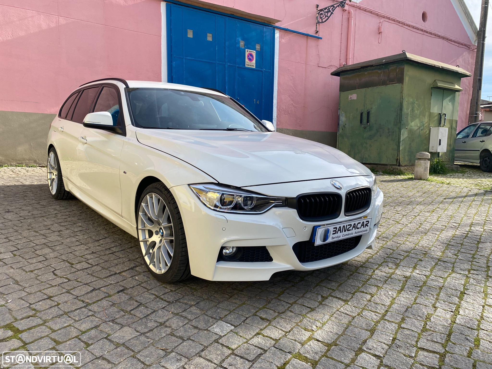 BMW 318 d Touring Pack M - 15