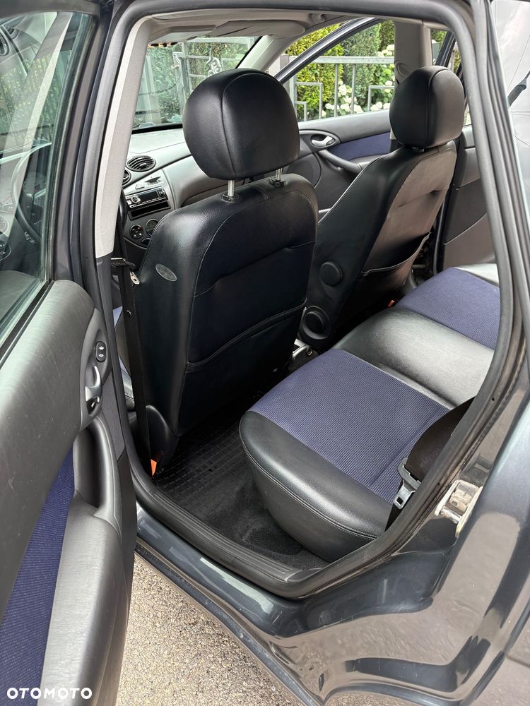 Ford Focus - 20